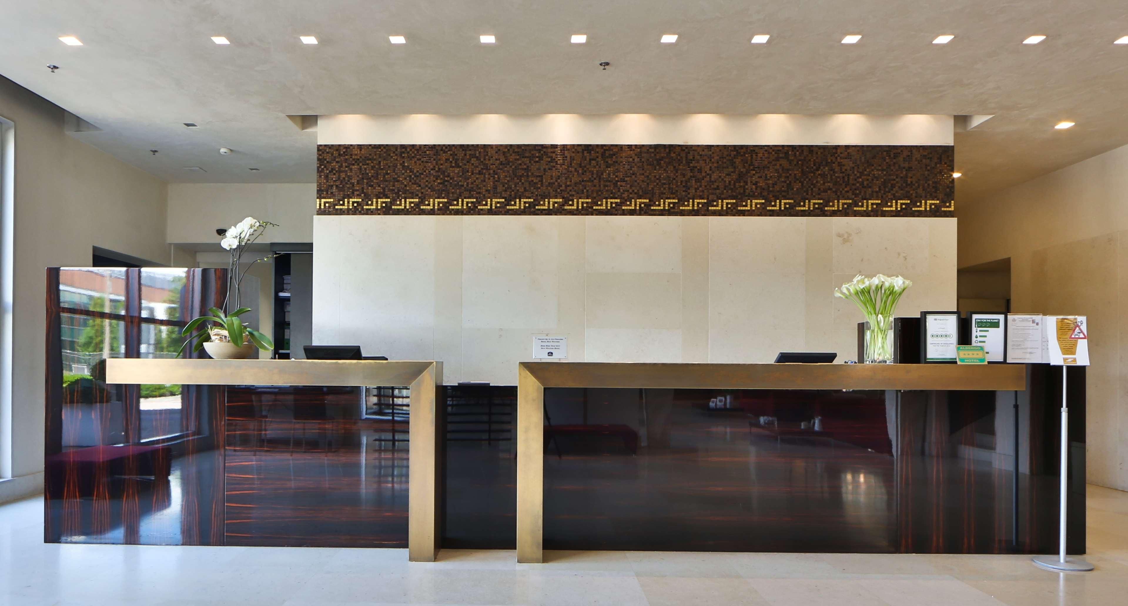 Best Western Plus Hotel Le Favaglie Cornaredo Exterior photo