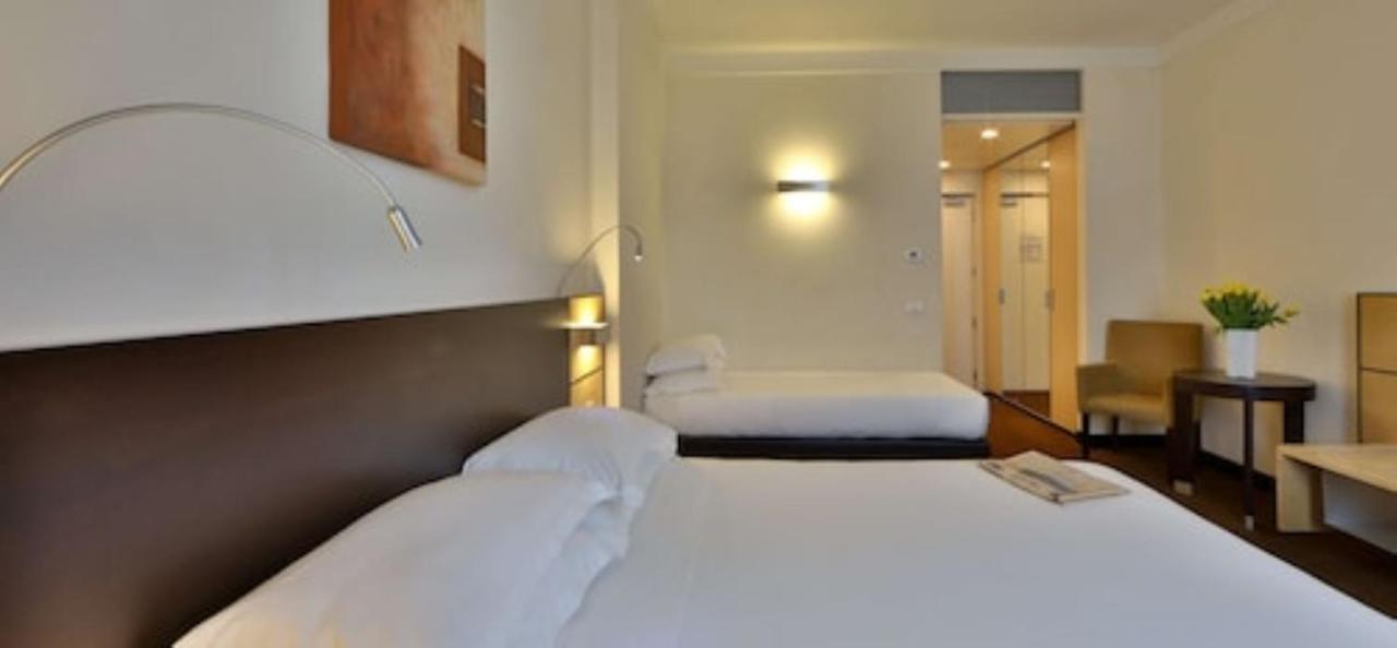 Best Western Plus Hotel Le Favaglie Cornaredo Exterior photo